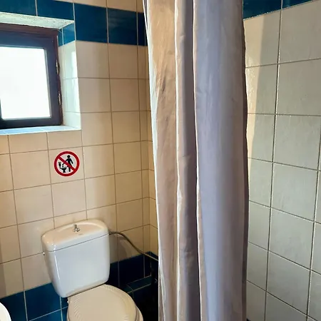 Saint George Ii & Iii * كالافريتا