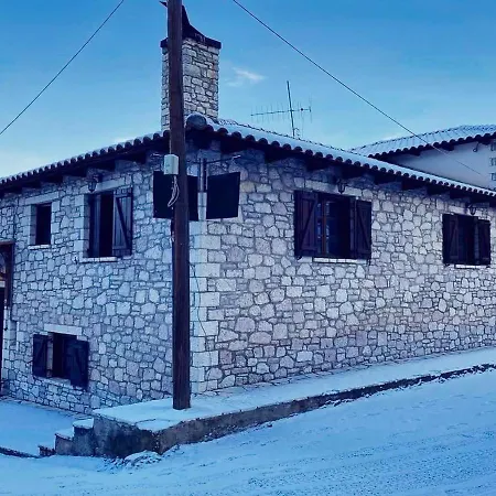 Saint George Ii & Iii Apartamento Kalavryta