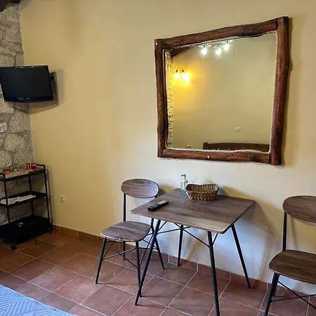 Saint George Ii & Iii Апартаменты Калаврита