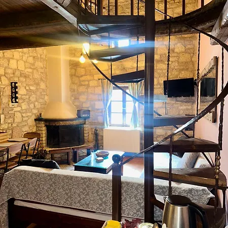 Saint George Ii & Iii * كالافريتا