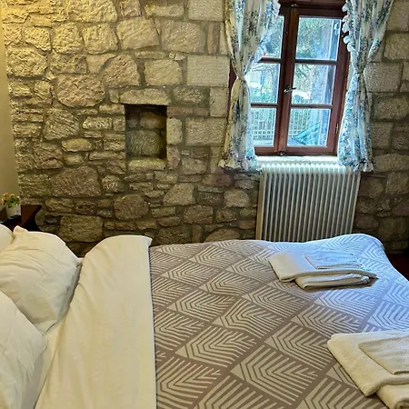 Saint George Ii & Iii كالافريتا