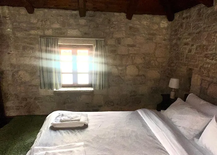 Saint George Ii & Iii Калаврита